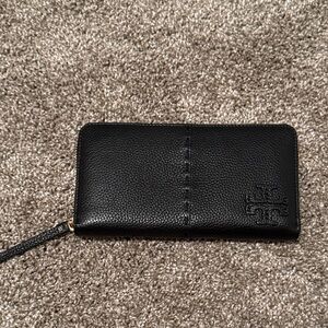 Tory Burch McGraw Continental Zip Wallet
